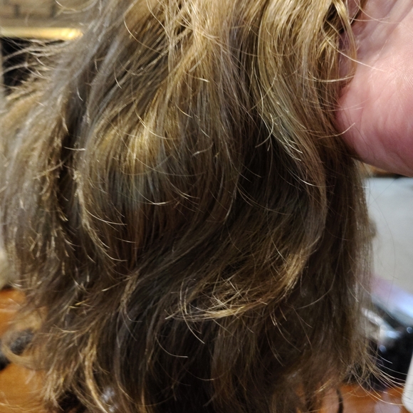 Voluminous Wavy Hair Wig in Light Brown - Picture 3 of 10